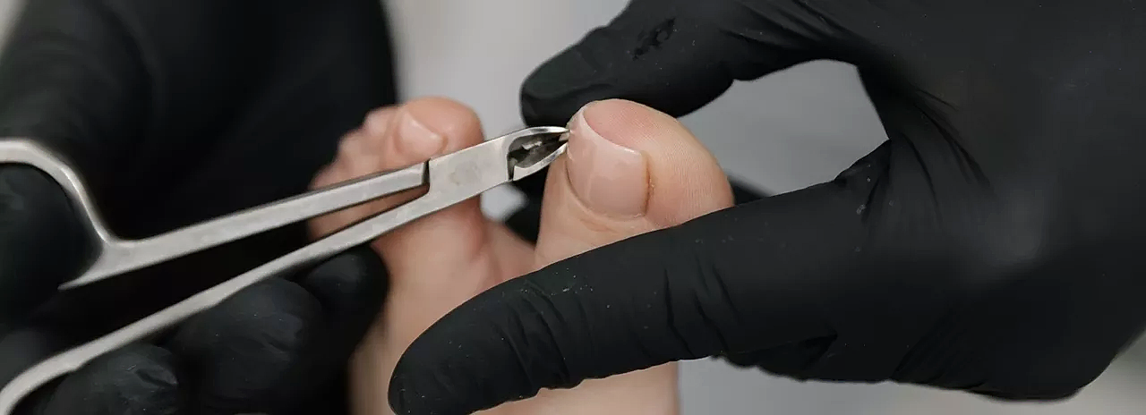 Подологические услуги, маникюр, педикюр